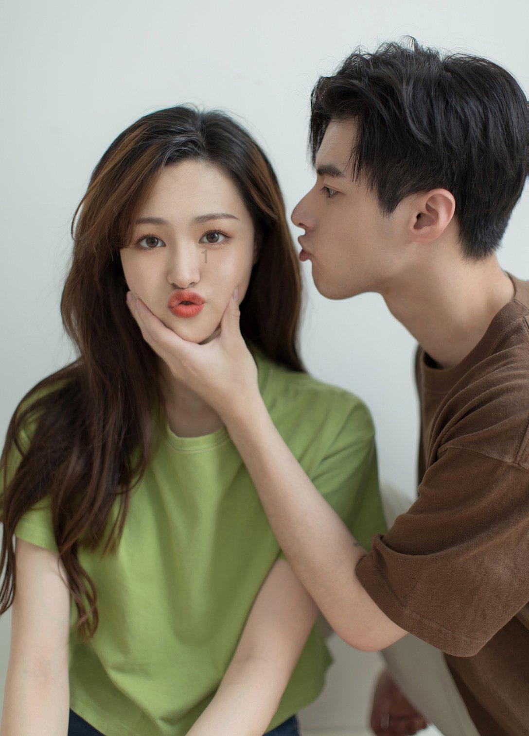 为什么华为手机原来投屏好好的，现在投屏到电视显示无法播放？？